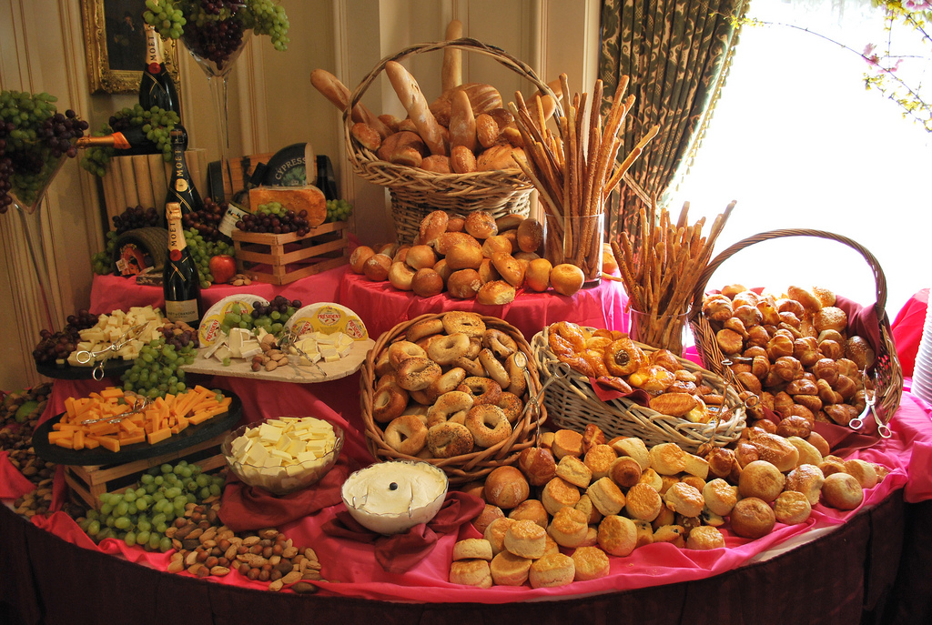 kitchen buffet table decor