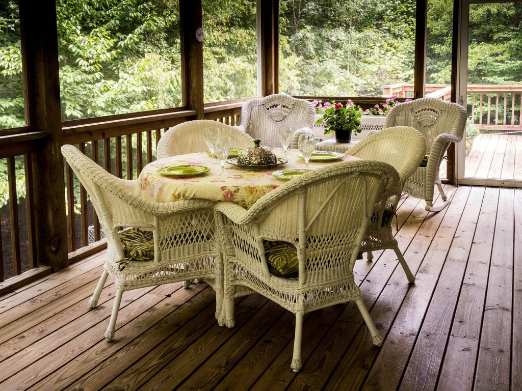 10 Decor Ideas You Ll Love For Your Three Season Porch