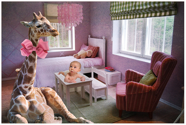 Is that a giraffe in the nursery?