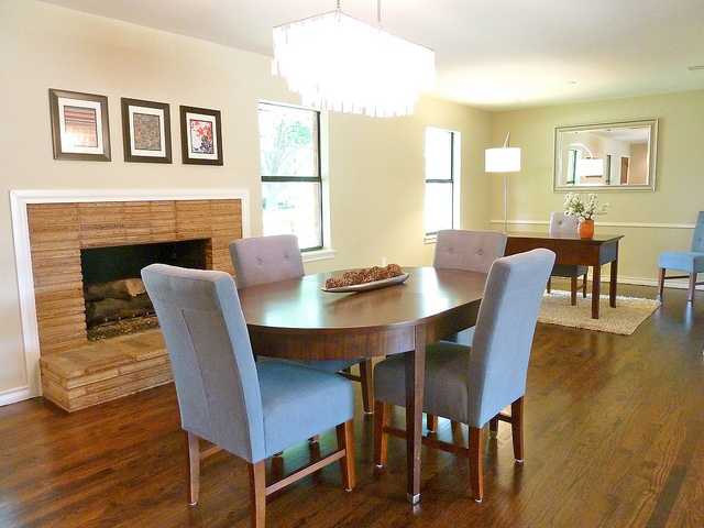 Interior Lighting Design A Guide To, Can You Put A Rectangular Chandelier Over Round Table