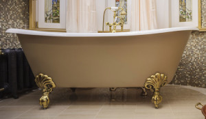 5 Fun Accessories and Ideas for Your Master Bathroom